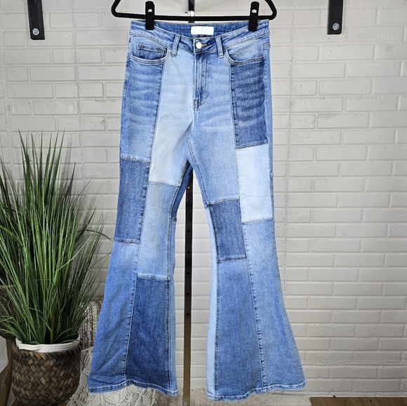 Vervet High Rise Bell Bottom Patchwork Blue Denim Jeans 28 - Picture 4 of 13